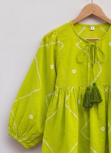 Blusa Boho Verde Lima para Mujer con Lazos Delanteros, Mangas Abullonadas, Estampado Geométrico, Algodón Tejido Transpirable, Cuello en V de Encaje, Holgada - Product Image 6