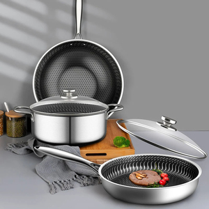 Premium Hammered Finish Wok <b>Set</b> With Tempered Glass Lid Wooden Handle Deep Cooking Pan For Stir Fry Noodles - Product Image 3