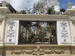 KHP European Style Double Leaf Metal <b>Swing</b> Gate Powder Coated Durable Exterior Villa Use Easy Installation - Product Image 6