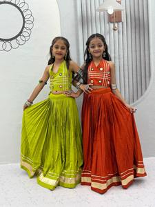 Conjunto de Lehenga Choli de Algodón Puro para Niñas, Estilo Étnico, Secado Rápido, Ideal para Graduación, Navratri, Diwali y Bodas - Product Image 6