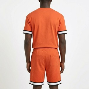 Conjunto deportivo naranja para hombre, camiseta y pantalones cortos con detalle de rayas en las mangas, ropa deportiva de verano, transpirable, informal, de dos piezas, OEM - Product Image 4
