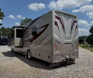 Autocaravana Renegade <span class=keywords><strong>Super</strong></span> C Valencia Usada, Económica - Interior Espacioso para 4-6 Personas - Vehículo para Viajes de Aventura por Carretera - Product Image 5