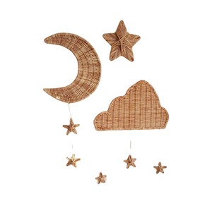 Décoration murale en forme de croissant de lune en rotin naturel pour chambre de bébé minimaliste, artisanat en osier, accent céleste pour enfants. - Product Image 1