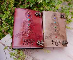 Elegante Cuaderno de Cuero Genuino Clásico A4, Recargable, Tapa Dura, Profesional, de Viaje, 7 Stone Lady Leather Journal - Product Image 6