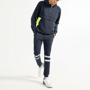 Sudadera con Capucha para Hombre, Corte Regular, Diseño de Bloques de Color, Forro Polar, Estilo Casual para Otoño, Tejido de Punto, con Bolsillos - Product Image 1