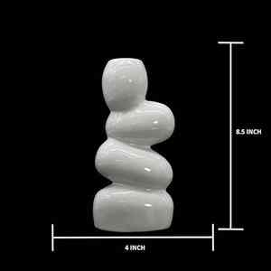 Artisanat abstrait moderne en céramique blanche avec des tiges botaniques vertes, décoration minimaliste pour la maison, nature morte sur table en bois - Product Image 3