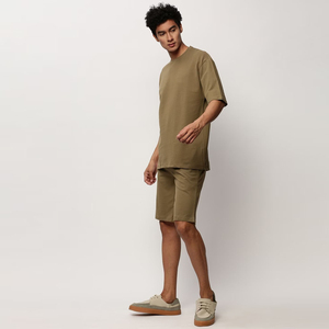 ชุดฤดูร้อนพรีเมียม กางเกงขาสั้นและเสื้อยืด ผ้าฝ้าย 100% นุ่ม ระบายอากาศดี เหมาะสำหรับออกกำลังกายและสวมใส่ทั่วไป รับผลิตตามแบบ OEM แบรนด์ส่วนตัว - Product Image 2