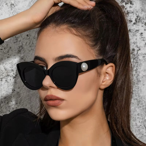 Wholesale Fashion Custom Designer <b>Sunglasses</b> logo Small Cat Eye Retro Diamond Women <b>Sunglasses</b> 2025 - Product Image 1