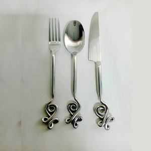 Ensemble de couverts avec poignée au design clé, ensemble de couverts avec poignée au design en zigzag, ensembles de couverts en acier inoxydable royal - Product Image 4