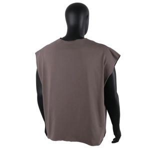 Camiseta sin mangas oversize para hombre, de algodón grueso, con hombros caídos, personalizable con logo, para gimnasio, estilo urbano. - Product Image 6