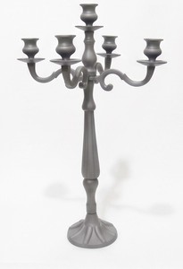 Lanternes et chandeliers de sol en aluminium gris antique, faits à la main, écologiques et durables, à 5 bras, de qualité supérieure, en métal. - Product Image 2