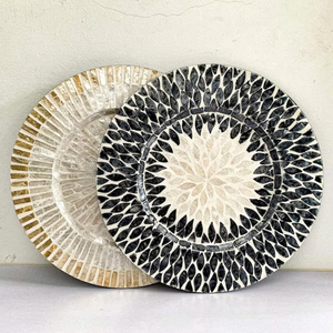 Assiette de petit-déjeuner ronde tendance avec incrustation de nacre, plateau décoratif pour assiette à dîner, fait main au Vietnam - Product Image 3