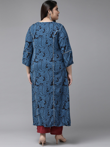 Kurti de rayón para mujer, talla grande, corte en A, con cuello en V, mangas tres cuartos y detalles estampados florales en azul. - Product Image 2