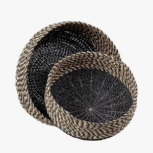 Juego de 2 Cestas de Seagrass Bicolor Natural y Negro, Hechas a Mano, para Almacenamiento, Venta al por Mayor, Ecológicas, Hechas en Vietnam - Product Image 3