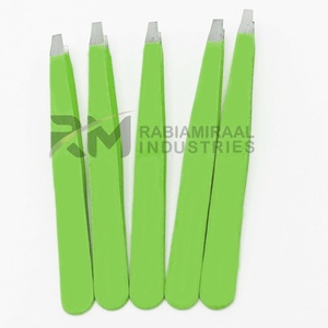 Pinzas Verdes RMI Profesionales de Acero Inoxidable para Extensión de Pestañas con Puntas Inclinadas y Planas para Cejas - Product Image 1
