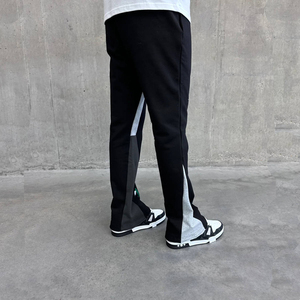 Pantalones acampanados para hombre con diseño de pierna apilada para un estilo de moda único, pantalones acampanados para hombre con tela elástica. - Product Image 2