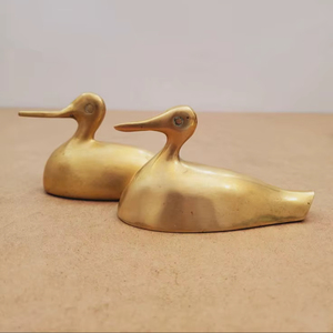 Decorative Metal Paperweight For Home Office <b>Desk</b> With <b>Simple</b> Design And Strong Hold For Papers - Product Image 1