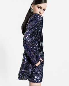 Ensemble de costume CITY GLAM PUNK STYLE avec blazer et short, avec boutons, collection HER NEW YORK - Product Image 4