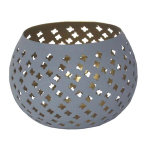 Iron <b>Tea</b> <b>Light</b> Candle Holder Votive <b>Tea</b> <b>Light</b> <b>Tea</b> <b>Light</b> Candle Holder Customized Design Decorative Tealight Brass Candle Holder - Product Image 1