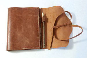 Wholesale 2025 Diary High Quality Eco Friendly Handmade Recycled Cotton Paper <b>Refillable</b> Crunch Buffalo <b>Leather</b> Hard Cover 72 - Product Image 3