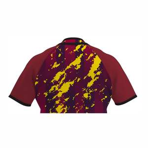 Uniformes de Tenis Sublimados Personalizados de Alta Calidad, Ropa Deportiva Transpirable para Hombre, Incluye Camisetas y Pantalones Cortos con Logotipo Impreso - Product Image 5