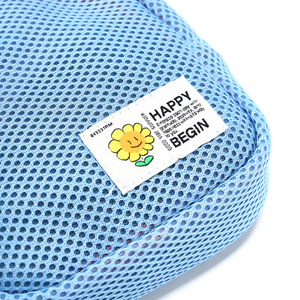 Sac cosmétique en maille pliable, léger et durable, avec fermeture éclair, capacité moyenne, couleur personnalisée, design tendance - Product Image 5