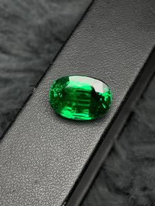 Piedra Preciosa Suelta de Esmeralda Verde Natural, Corte Octogonal, para Joyería - Product Image 1