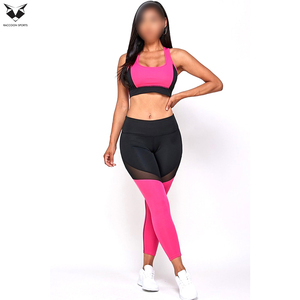 Conjunto deportivo de 2 piezas de primera calidad con bloques de color rosa y negro, top tipo sujetador y leggings, conjunto deportivo para mujer - Product Image 4
