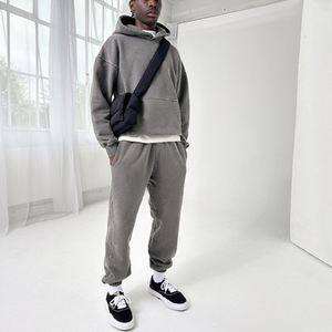 Conjunto Deportivo Personalizado de Alta Calidad, Chaqueta Cortavientos de Nailon para Hombre, Talla Grande - Product Image 1