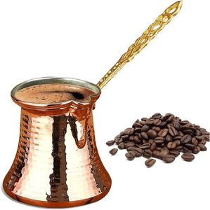 Cafetière turque traditionnelle de luxe avec corps en métal gravé et poignée en bois pour la préparation de café à la maison et au café - Product Image 3
