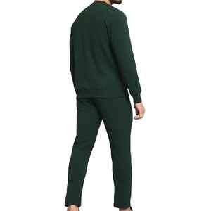 Conjunto Deportivo para Hombre con Cintura Elástica y Cuello Redondo, Estilo Urbano, Elegante y Cómodo, Corte Ajustado - Product Image 6