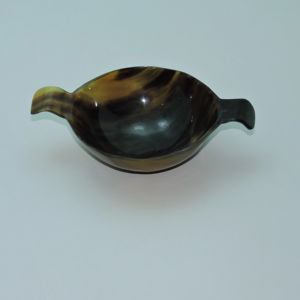 Cuenco decorativo hecho a mano con diseño de cuerno de búfalo auténtico, cuenco para servir, cuenco para ensalada, precio de fábrica. - Product Image 1