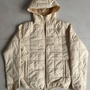 Chaqueta de Invierno Acolchada para Hombre con Logotipo Personalizado, Diseño con Cremallera, Transpirable y con Capucha - Ropa Casual para Exteriores - Product Image 1