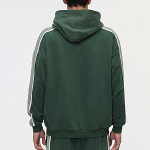 Survêtements personnalisés pour hommes et femmes, sweats à capuche épais 500 GSM 350 GSM en molleton polyester/coton brodé, et shorts amples - Product Image 3