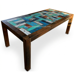 Table à manger DIVADI, modèle carré à pieds fixes, patchwork, bois de bateau recyclé, design durable, écologique, pour intérieur et extérieur - Product Image 1