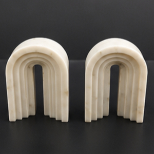 Porte-livres modernes en marbre Banswara, forme arquée, sculpture décorative pour la maison, design irrégulier - Product Image 3