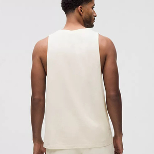 Camiseta sin mangas de color liso de alta calidad para hombre, fabricada por OEM - Suministro al por mayor de ropa deportiva de marca privada - Product Image 5