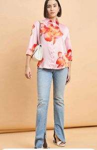 Women Loose Fit Button <b>Down</b> Shirt Wide Sleeve Casual Blouse Solid Color Lightweight Woven Streetwear Fashion Apparel - Product Image 2