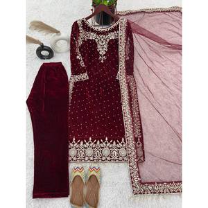 Conjunto de Top-Dupatta y Pantalón Rojo para Mujer NSR Designer con Bordado Intenso y Lentejuelas, Talla L, Estilo Elegante - Product Image 4