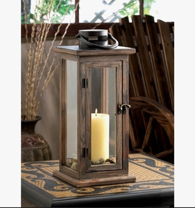 Farol de Madera Rústico con Techo de Metal y Paneles de Vidrio, Farol Decorativo Vintage para Mesa, Decoración Interior y Exterior - Product Image 3