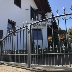 Puerta Batiente Manual de Doble Hoja con Recubrimiento en Polvo Estilo Europeo KHP para Villa, Duradera y de Fácil Instalación - Product Image 6