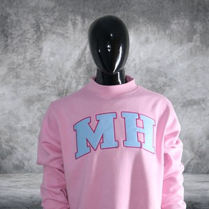 ผู้ผลิตเสื้อสเวตเชิ้ตโอเวอร์ไซส์ลำลองผ้าฝ้ายฟลีซพรีเมียมสำหรับผู้หญิง คอตั้ง ปักโลโก้ด้านหน้า สำหรับฤดูหนาว รับผลิตแบบ OEM และ Private Label - Product Image 2