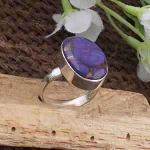 Bague Solitaire Classique Bohème Faite à la Main en Argent Sterling 925 avec Sertissage Clos et Coupe Ovale en Cuivre Violet, Certifiée pour Mariage et Fête - Product Image 3