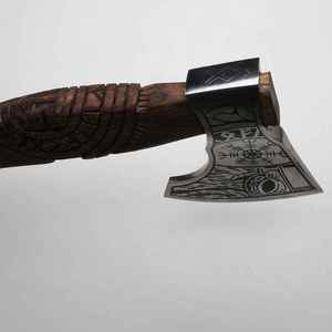 Hache de camping et de chasse en acier à haute teneur en carbone, personnalisable, avec manche en bois/acier, pour l'extérieur, fabrication OEM/ODM en gros - Product Image 4