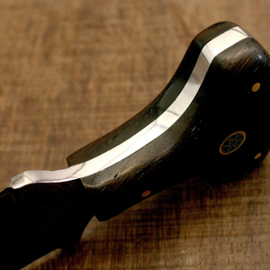 Couteau de chasse multifonctionnel à lame fixe en acier Damas fait main avec manche en bois, taille personnalisable, OEM, pointe tombante, couteau à dépecer - Product Image 2