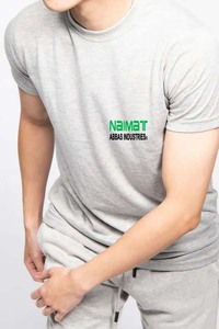 Ensemble t-shirt et short en coton gris pour homme, col rond, tenue décontractée d'été, tissu tricoté respirant - Product Image 4