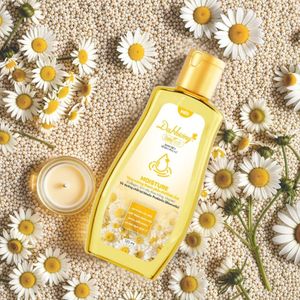 Lavado Íntimo Femenino de Calidad Premium, Frescura Diaria, Hidratación Profunda con Manzanilla, Cuidado Íntimo, Piel Suave y Lisa, pH Equilibrado - Product Image 4