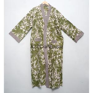 Kimono de Moda con Diseño Moderno y Elegante, Estampado Floral Colorido, 100% Algodón, Cuello en V, Largo Completo, con Cinturón Ajustable - Product Image 1
