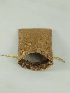 Bolsa de Yute Natural con Cordón Dorado, Bolsa de Regalo Reutilizable y Bolsa de Embalaje Ecológica - Product Image 2