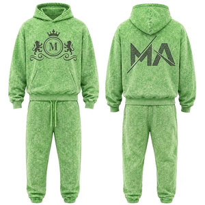 Conjunto Deportivo con Capucha Verde, 100% Algodón, Pantalones Largos con Cordón, Ropa Casual, Estilo Unisex para Adultos - Product Image 1